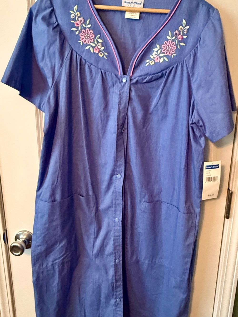Vintage Blue Embroidered Short-Sleeve Button-Front House  Dress